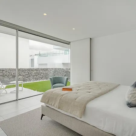 Estandar 6 - Casangular By Upper * أذيخي