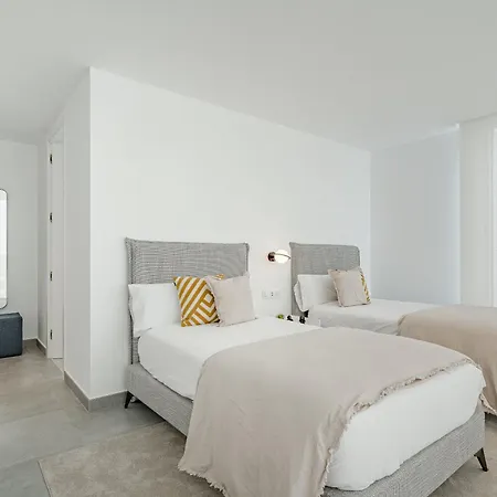 Estandar 6 - Casangular By Upper فيلة أذيخي