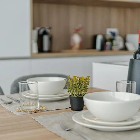 Estandar 6 - Casangular By Upper Адехе